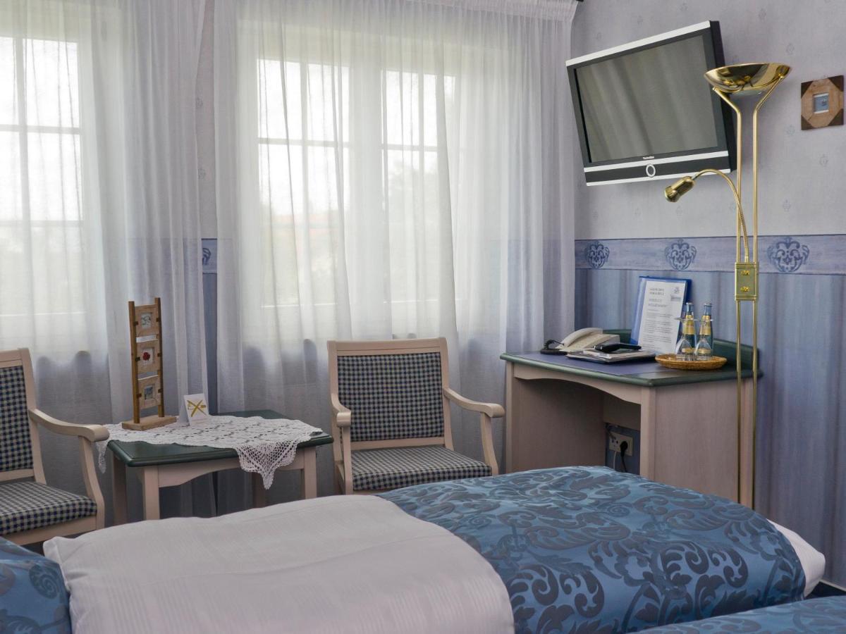 Kucher's Landhotel Darscheid Zimmer foto